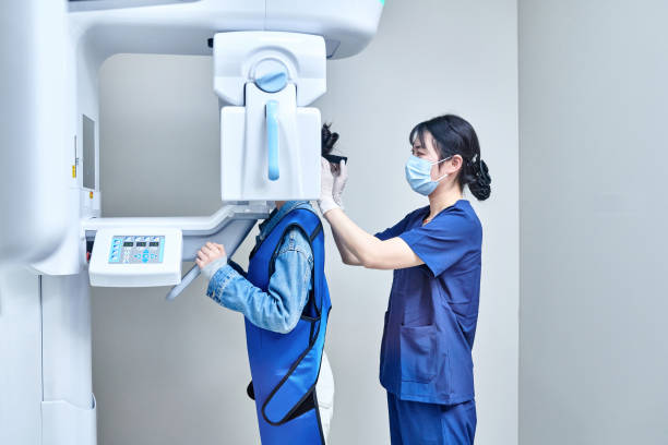 Best Weekend Emergency Dentist in Crest Hl, IL